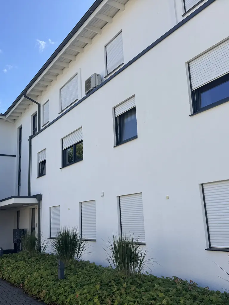 Mehrfamilienhaus in Schloß Holte-Stukenbrock nach der Reinigung